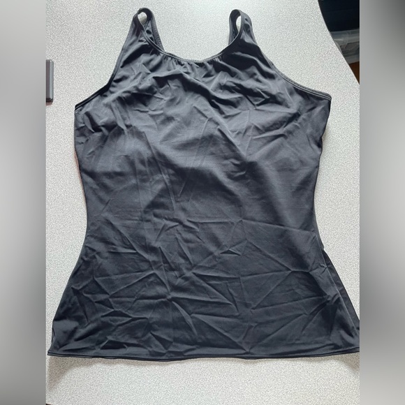 Assets By Spanx Black Crossover Shapewear Camisole Size 2X - Picture 3 of 7